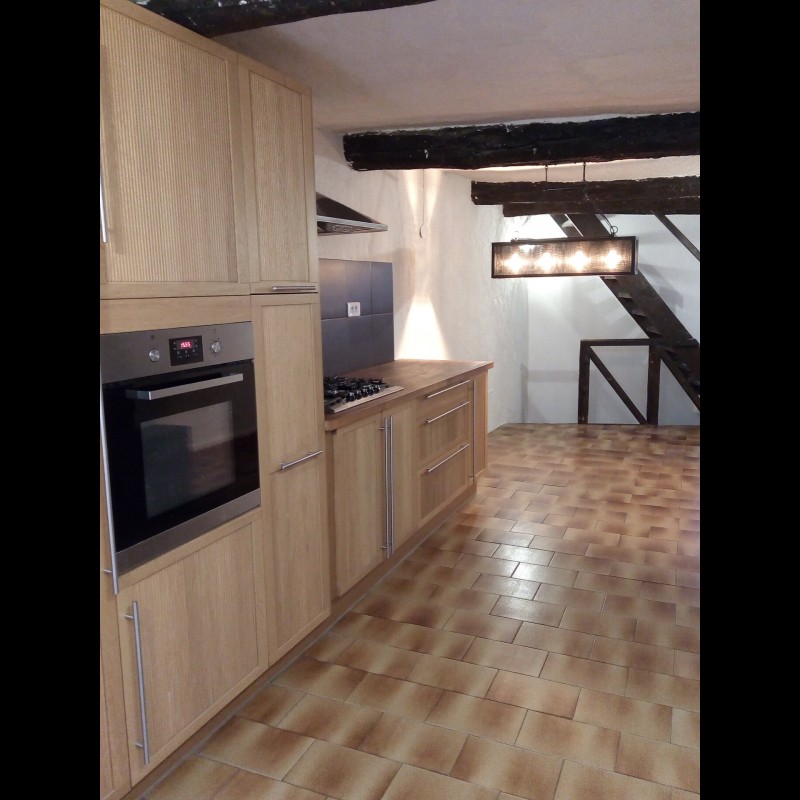 For sale House 75m&#178; in Cagnes sur Mer Alpes Maritimes. House,, double pane windows, fireplace. Price to Buy a House is 239000 EUR. In Cagnes sur Mer for sale House. House was published on sales list 29.1.2020 1704695. Selling House in Cagnes sur Mer Alpes Maritimes, France.