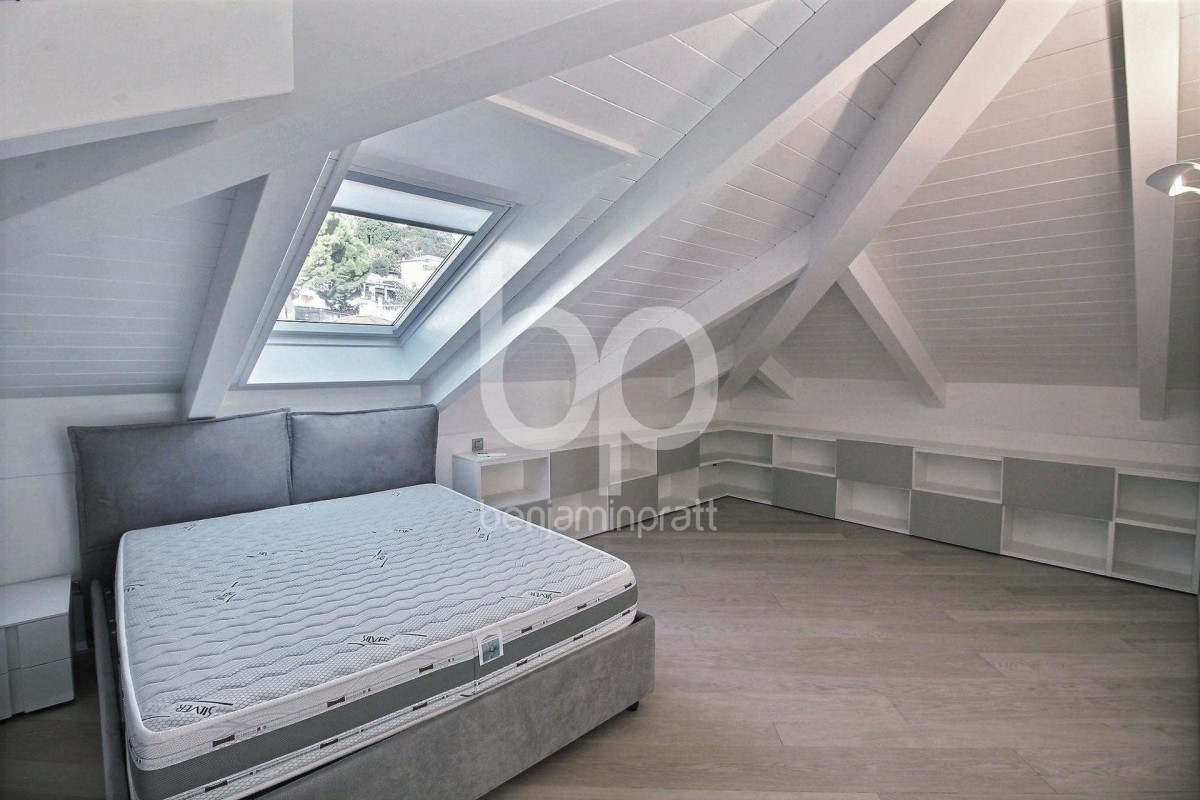 Stan na prodaju - Roquebrune-Cap-Martin, Francuska, Alpes Maritimes. Stan 135m&#178; - 3 spavaće sobe 1 kupaonica prozori sa dvostrukim oknima, klimatizacija, bazen za plivanje, terasa, zapadna orijentacija, pogled na more Cijena stan: 2400000 EUR 30.1.2020 1705523. Pronađite više nekretnina na lokaciji Roquebrune-Cap-Martin