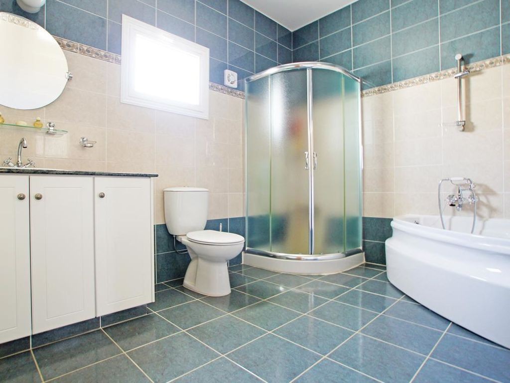 Protaras 120m² Günlük Kiralık 3+1 2 banyo yüzme havuzu, bulaşık makinesi, otopark, teras yazlık Daire - Kıbrıs'ta, Uluslararası Emlak listeleme - Dünya'nın her yerinden kiralık evler, Kıbrıs'ta'daki en iyi emlakları bul.