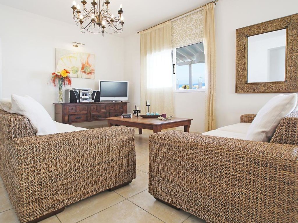 Protaras 120m² Günlük Kiralık 3+1 2 banyo yüzme havuzu, bulaşık makinesi, otopark, teras yazlık Daire - Kıbrıs'ta, Uluslararası Emlak listeleme - Dünya'nın her yerinden kiralık evler, Kıbrıs'ta'daki en iyi emlakları bul.