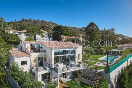 Casa para arrendamento de férias em Vallauris 1706089