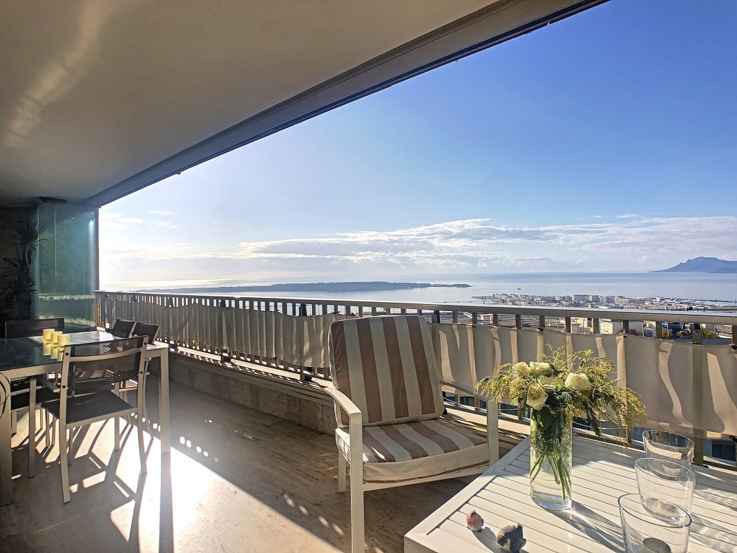 Дългосрочно наем апартамент, 165m&#178;, 3 спални,,. Намерете дългосрочен имот, Апартамент във Франция само за 4000 EUR. 1706128, 4.2.2020.