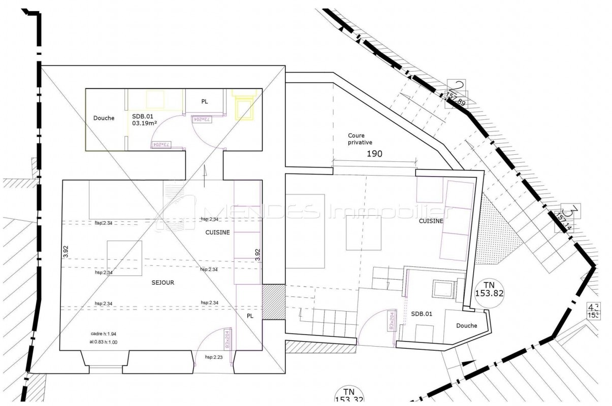 Escritório para venda em Gavray, França à venda. À venda escritório. 63600 EUR 6.2.2020 1706372.