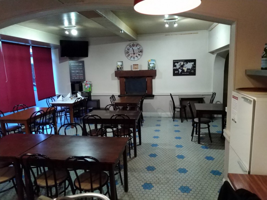 Escritório para venda em Gavray, França à venda. À venda escritório. 63600 EUR 6.2.2020 1706372.