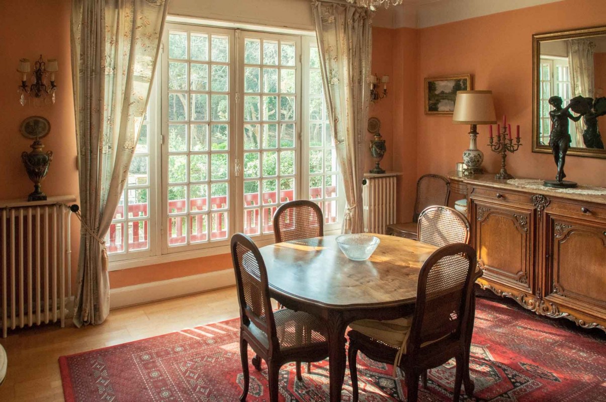 Achat et Vente Immobilière Soorts-Hossegor France. Vente et achat villa chambre de service, orientation sud, orientation ouest 260m² à Soorts-Hossegor. Annonces immobilières Soorts-Hossegor. 2100000 EUR 11.2.2020 1706712