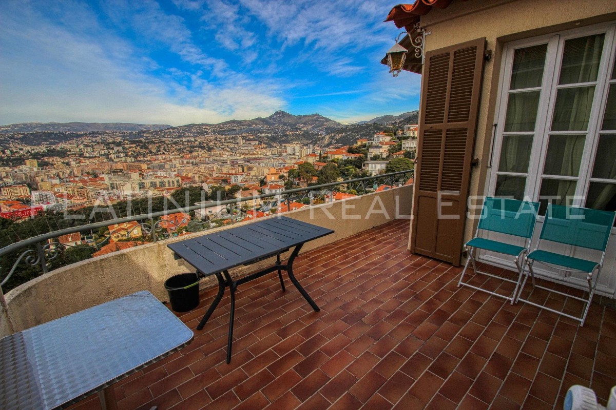 Mid to Long-Term rent apartment in Nice 1350 EUR. Search landlords, facilitates for long-term home rental from agents in Nice Alpes Maritimes. Apartment 2 bedrooms 73m&#178; 1 bathroom double pane windows, air conditioning, terrace, garden, east oriented, south oriented, sea views. Liveonriviera.com one of leading accommodation marketplaces for unfurnished and furnished long term rentals. This apartment in Nice is 4.3.2020, 1707050.