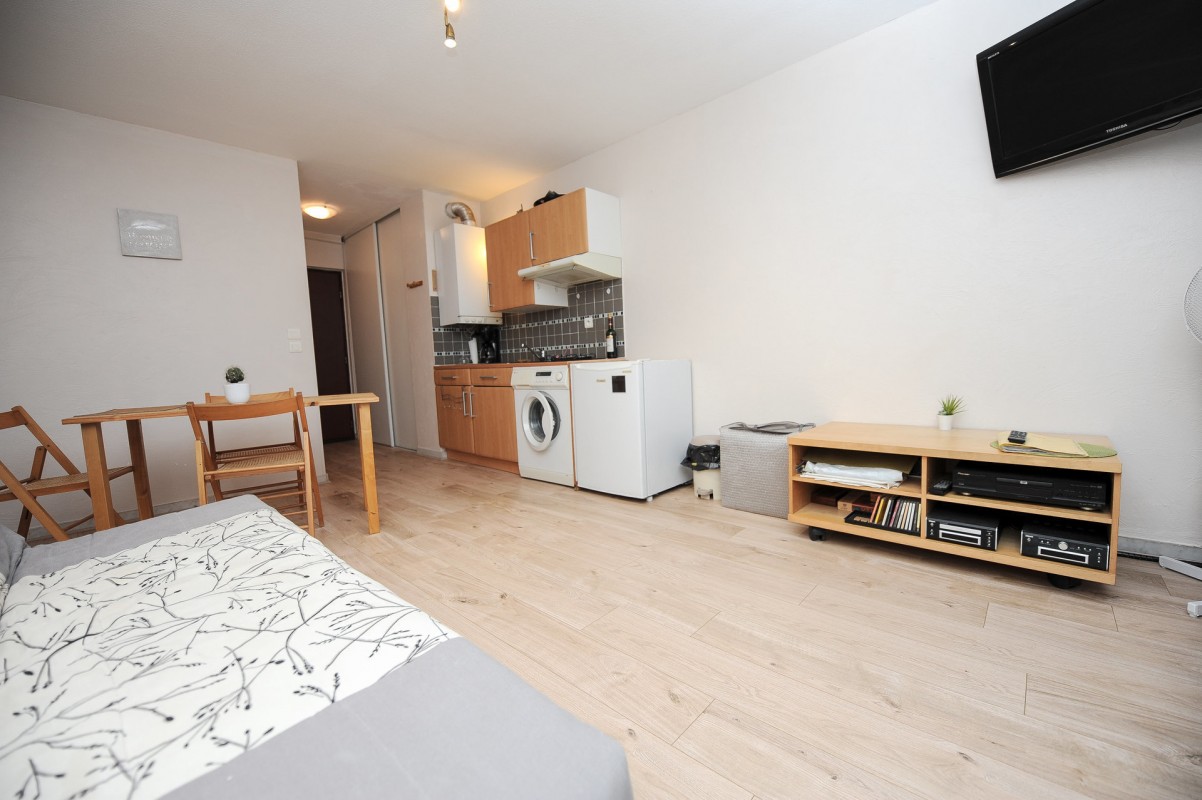 Cagnes-sur-Merफ़्रांस में अपार्टमेंट बिक्री के लिए. Cagnes-sur-Mer फ़्रांस में, बिक्री के लिए अपार्टमेंट 1707283. Cagnes-sur-Mer अपार्टमेंट, 1 room_en, छत, पूरब उन्मुख, पश्चिम उन्मुख, समुद्र देखें 4.3.2020,, फ़्रांस अपार्टमेंट