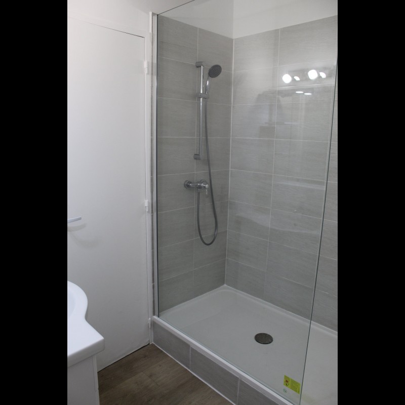 Uthyres lägenhet i Nice Frankrike Alpes Maritimes. Långtidsuthyrning möblerad eller omöblerad lägenhet. Uthyrning av en lägenhet i Nice 51m&#178; 2:a ligger mot öst, north orientering, sydlig riktning, västläge, Frankrike 900 EUR 4.3.2020, 1707287. Ledig lägenhet att hyra i andra hand i Nice.