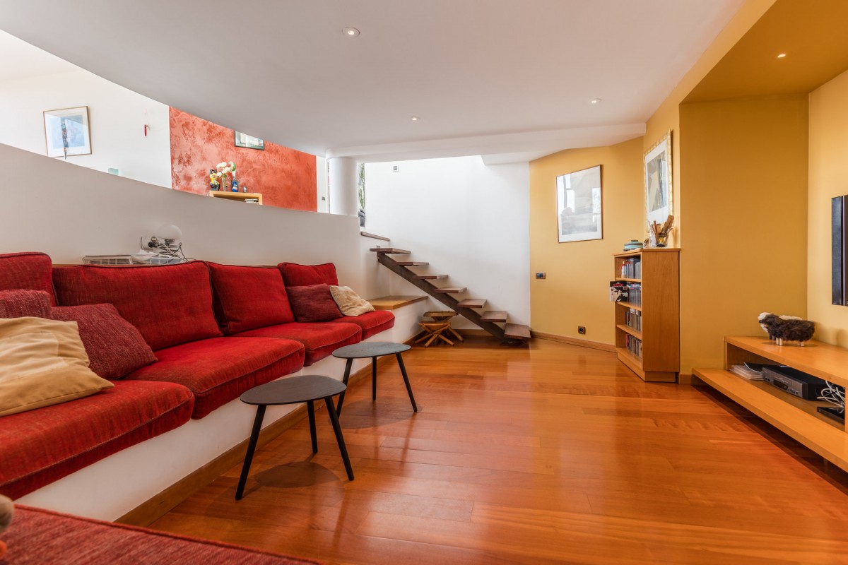 For sale Villa in Cagnes sur Mer Alpes Maritimes. Villa,, fireplace, swimming pool, terrace, east oriented, south oriented, west orientation, sea views. Price to Buy a Villa is 1840000 EUR. In Cagnes sur Mer for sale Villa. Villa was published on sales list 4.3.2020 1707347. Selling Villa in Cagnes sur Mer Alpes Maritimes, France.