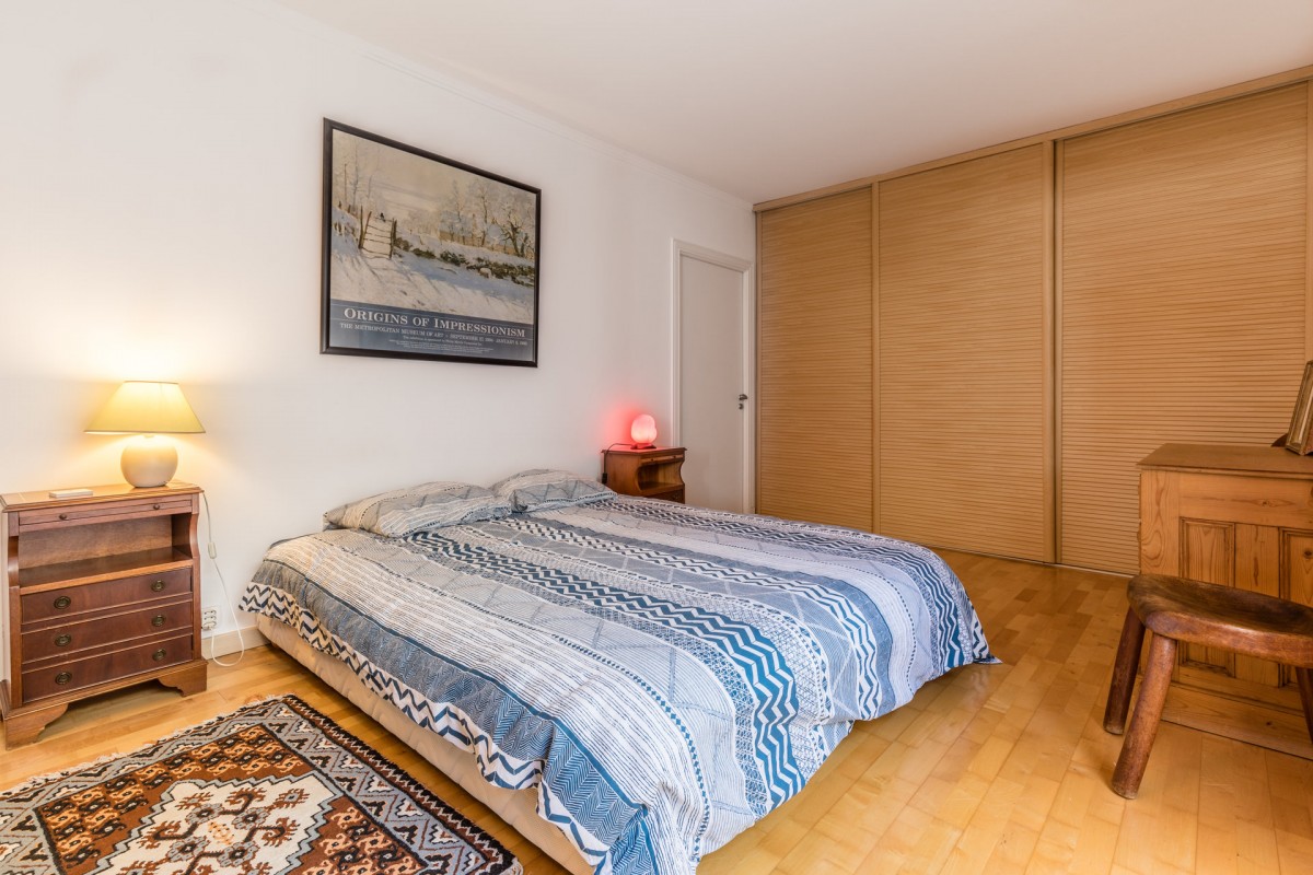 For sale Villa in Cagnes sur Mer Alpes Maritimes. Villa,, fireplace, swimming pool, terrace, east oriented, south oriented, west orientation, sea views. Price to Buy a Villa is 1840000 EUR. In Cagnes sur Mer for sale Villa. Villa was published on sales list 4.3.2020 1707347. Selling Villa in Cagnes sur Mer Alpes Maritimes, France.