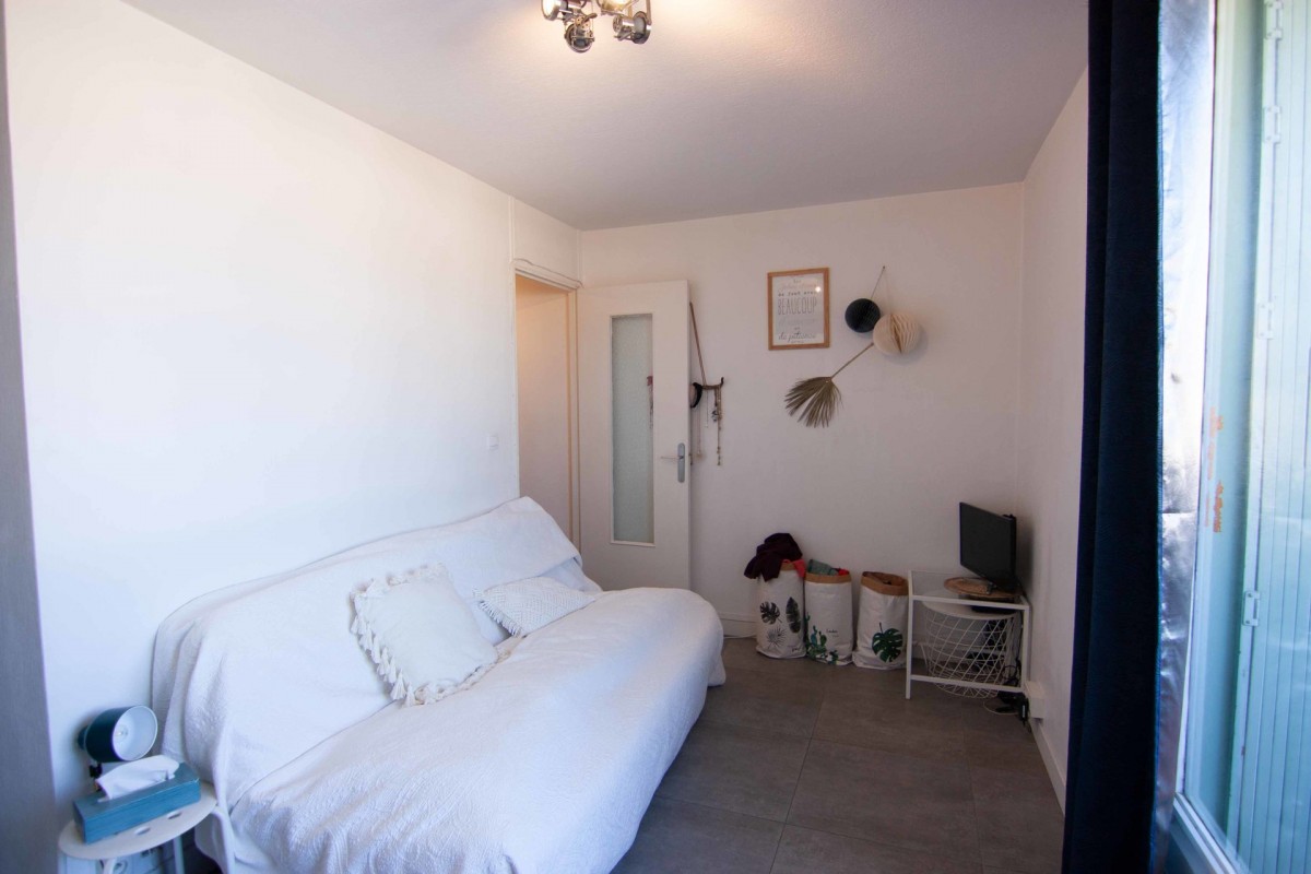 Uthyres lägenhet i Nice Frankrike Alpes Maritimes. Långtidsuthyrning möblerad eller omöblerad lägenhet. Uthyrning av en lägenhet i Nice 18m&#178; 1:a möblerat, terrass, Frankrike 533 EUR 5.3.2020, 1707461. Ledig lägenhet att hyra i andra hand i Nice.