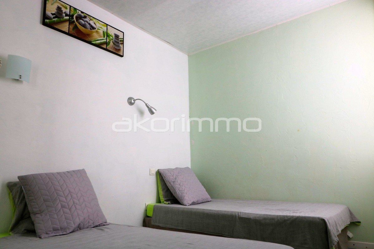 Appartement te huur in Nice Cote d'Azur - Zuid Frankrijk. Appartement, gemeubileerde en ongemeubileerde woningen te huur voor Lange Termijn 4 kamers 60m&#178; in Frankrijk, Cote d'Azur - Zuid Frankrijk, Nice. Woningen voor jaarlijkse termijn te huur in Nice Cote d'Azur - Zuid Frankrijk, dubbele beglazing, vaatwasser, bemeubeld, terras, oostelijk georiënteerd, zuidelijk georiënteerd,, 3 slaapkamers 7.3.2020, 1707881, 1600 EUR