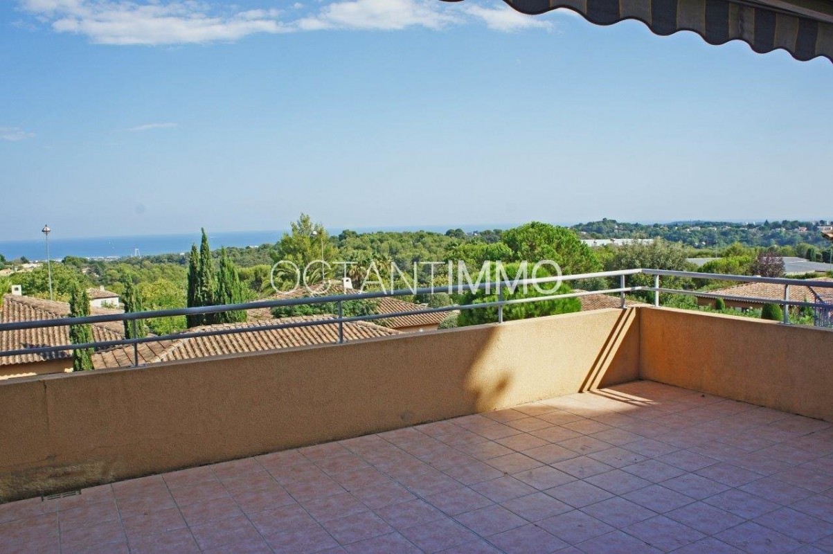 Pronájem bytu 3+1 69m² 2 ložnice dvojitá okna, bazén, východní orientace, jižní orientace, výhledy na moře v Biot, Alpes Maritimes, Francii. Pronájem bytu 69m² v Biot - Francii. Největší nabídka dlouhodobých pronájmů - Francii. Nemovitost je pronajímána Octantimmo v Biot Francii 1348 EUR 13.3.2020, 1708045