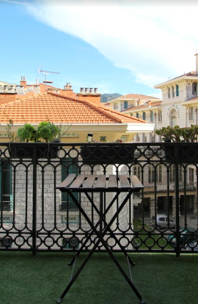 Квартира в долгосрочную аренду - Ницца 1708063