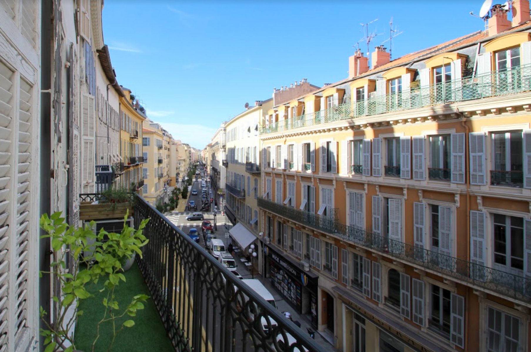 Квартира в долгосрочную аренду - Ницца 1708063