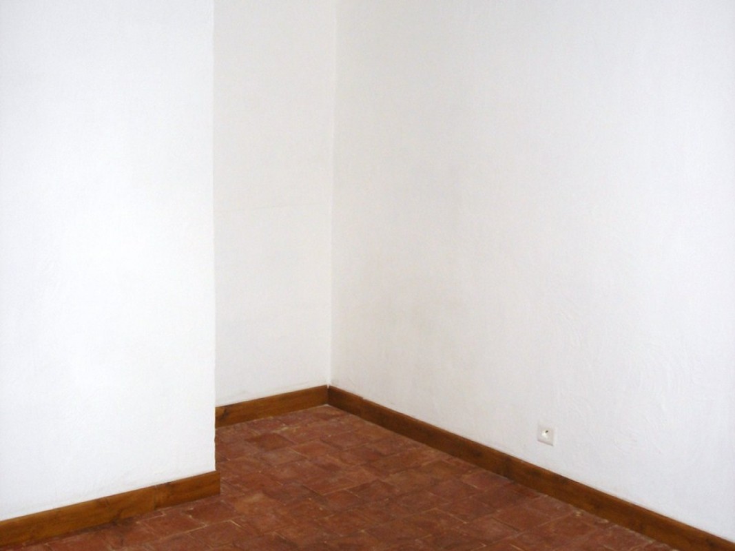 Affitto a lungo termine a Villelaure in Francia Disponibile Appartamento di 40m&#178; con in affitto a Villelaure Appartamento in affitto a lungo termine a Villelaure in Francia Affittasi Appartamento di 40m&#178; con e con 2 vani a Villelaure 13.3.2020, 1708099, 528 EUR