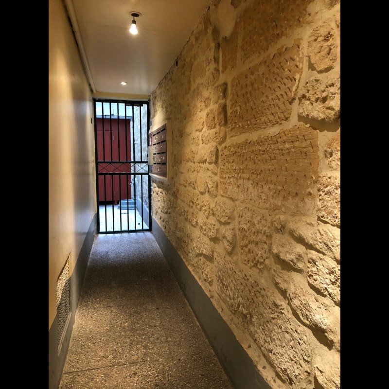 Paris'te 42m² kiralık 1 oda çift camlı pencere, eşyalı, batı yönünde, güney yönünde daire - Yurt dışında yaşama planlarınızı hayata geçirin. Paris'te - Fransa'da'da sizin için en uygun emlak ilanlarını buradan bulabilirsiniz. 1420 EUR 14.3.2020, 1708146