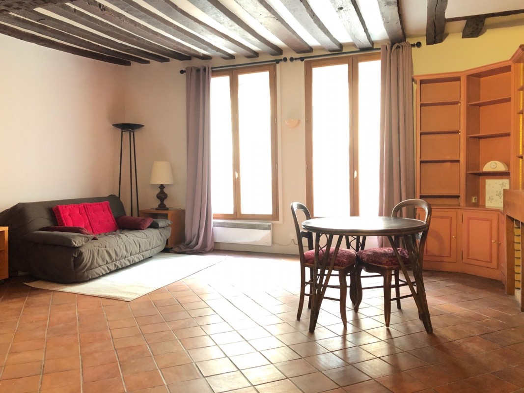 Paris'te 42m² kiralık 1 oda çift camlı pencere, eşyalı, batı yönünde, güney yönünde daire - Yurt dışında yaşama planlarınızı hayata geçirin. Paris'te - Fransa'da'da sizin için en uygun emlak ilanlarını buradan bulabilirsiniz. 1420 EUR 14.3.2020, 1708146