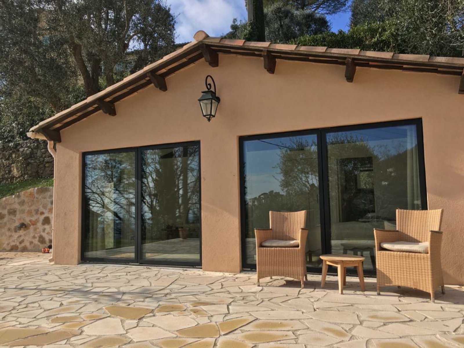 Fantastic family villa in Vence for rent