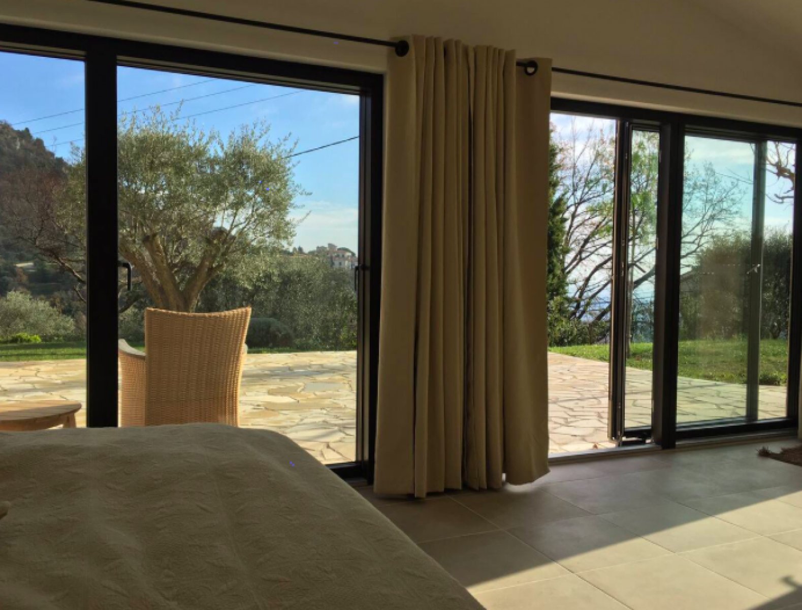 Fantastic family villa in Vence for rent