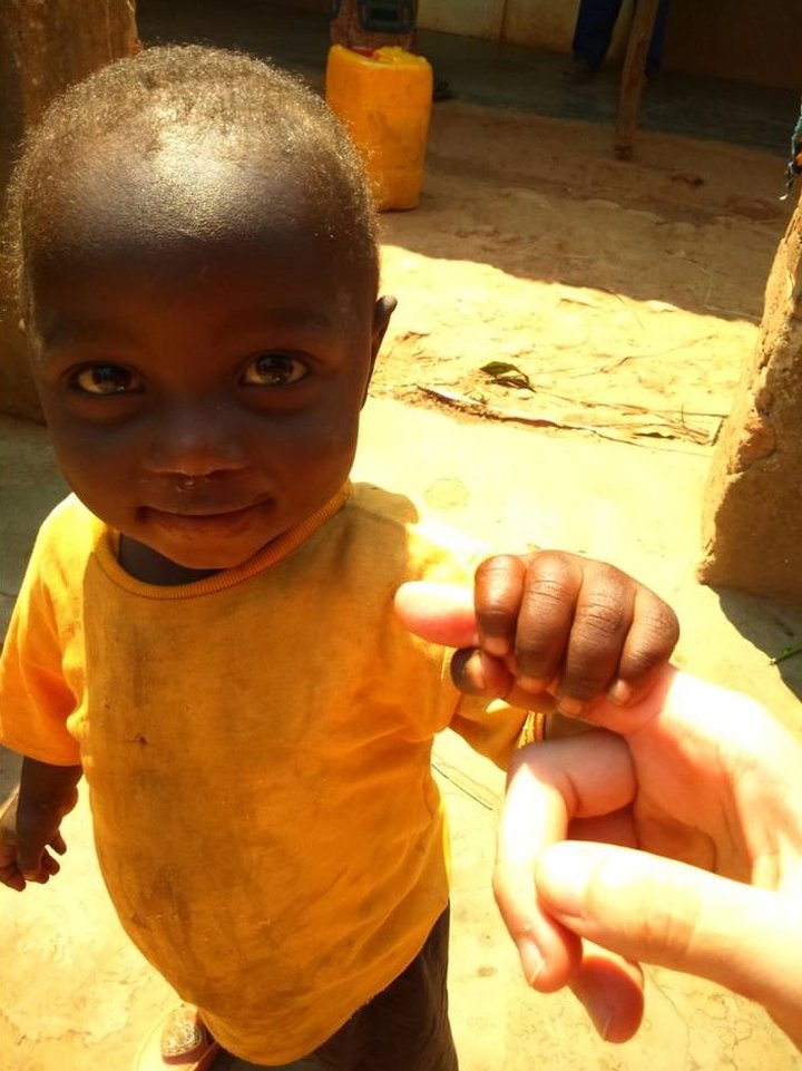 Dona la vita a 150 bambini in Congo!