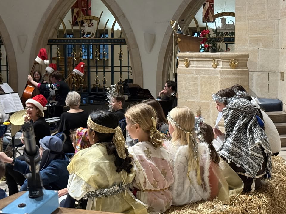 Card image event 1 image