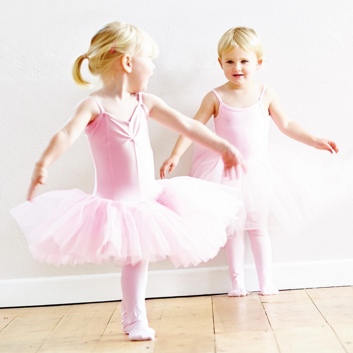  Twinkle Ballet for confident walkers Busylizzy Guildford