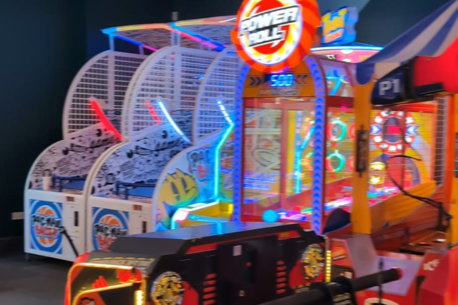 arcadets and neon lights