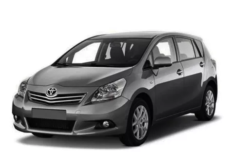 Toyota Verso 2010 — rental Golem