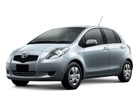 Toyota Yaris 2010 — rental Ksamil
