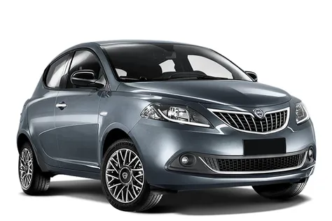 Lancia Ypsilon 2021 — rental Brindisi