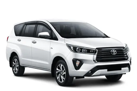 Toyota Innova Crysta 2021 — rental Calangute