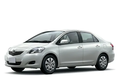 Toyota Belta 2012 — rental Нанді