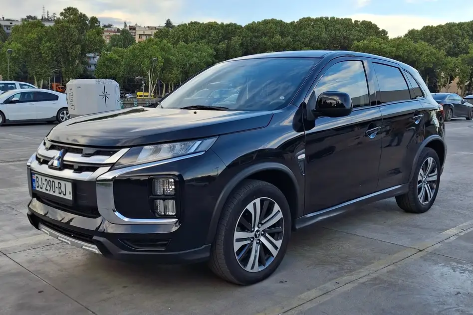 Mitsubishi Outlander Sport