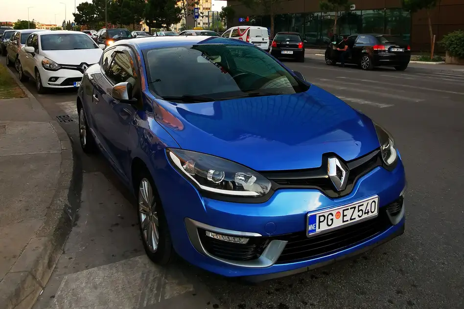 Renault Megane-Coupe 2013
