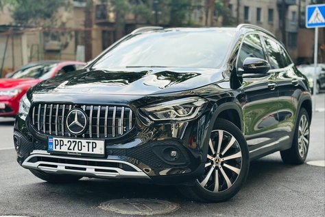 Mercedes GLA 250 2021