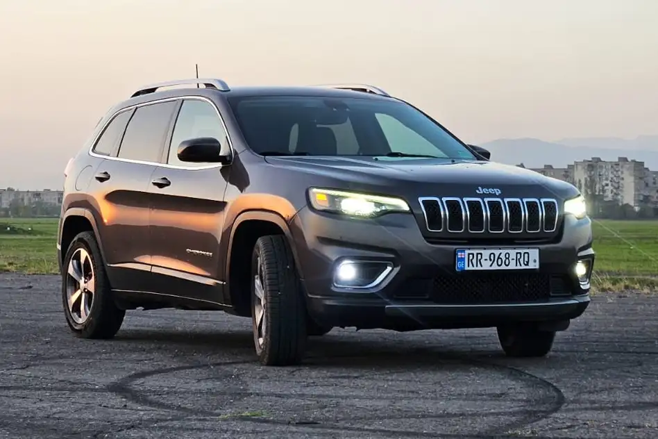 Jeep Cherokee