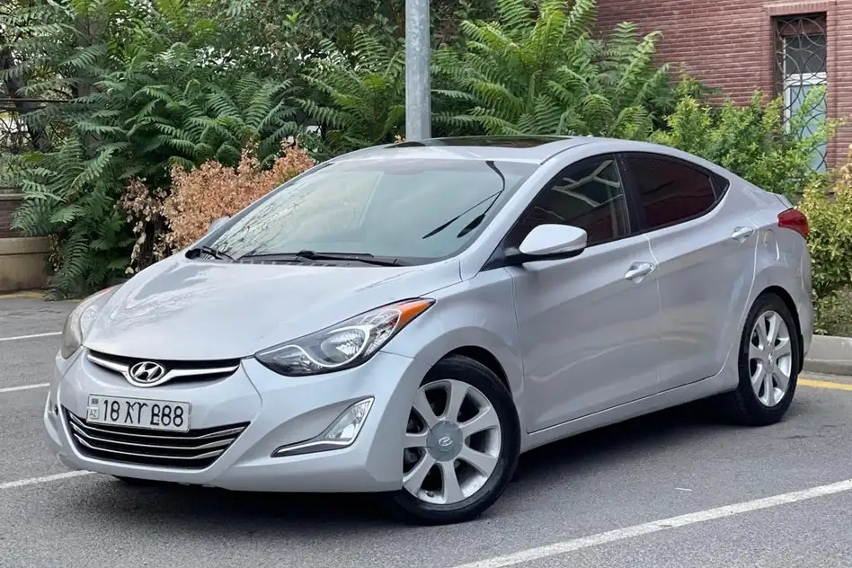 Hyundai Elantra