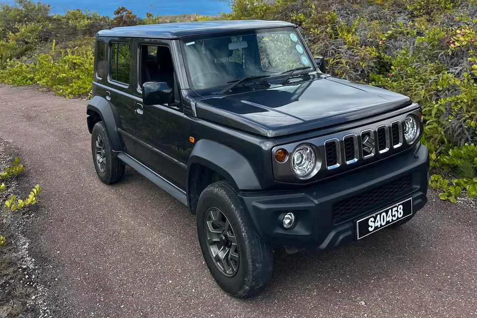 Suzuki Jimny 2023
