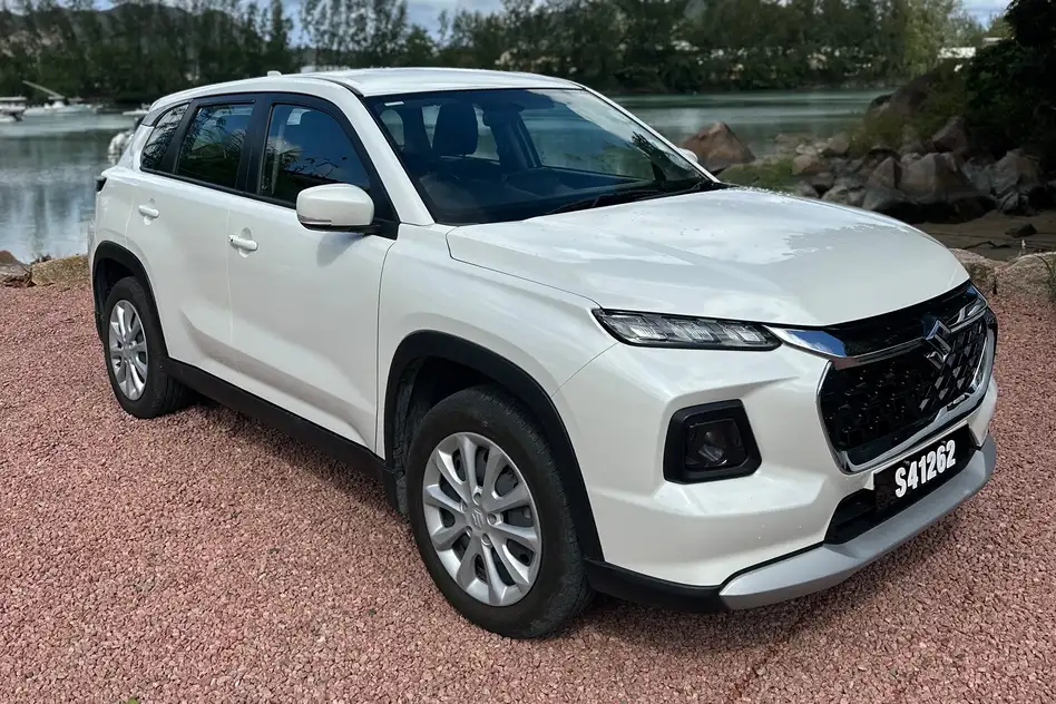 Suzuki Grand Vitara 2024