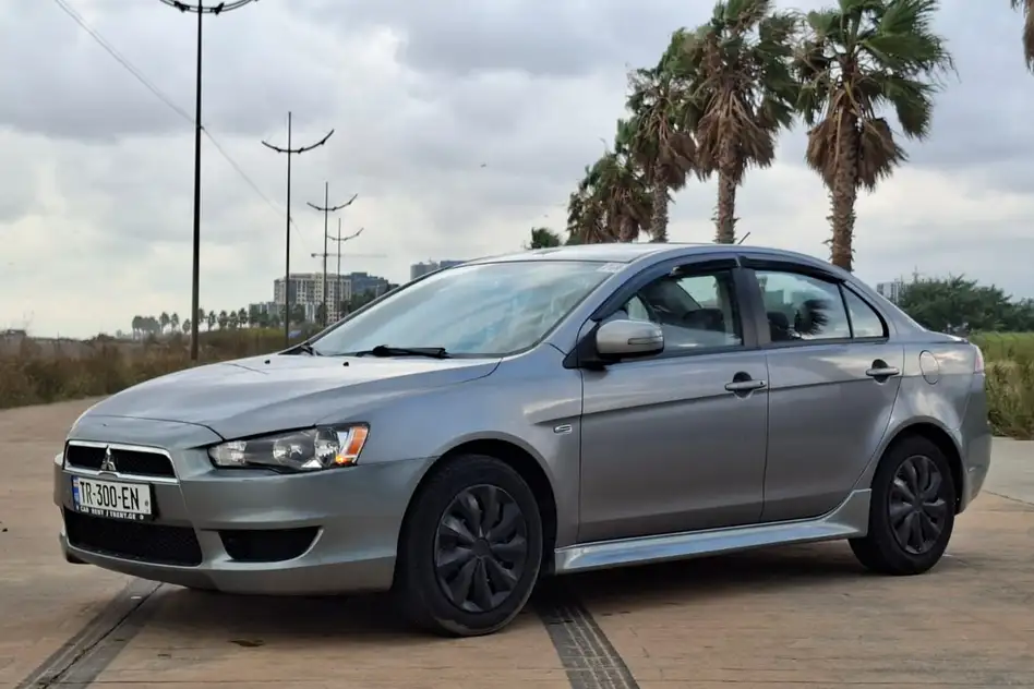 Mitsubishi Lancer 2015