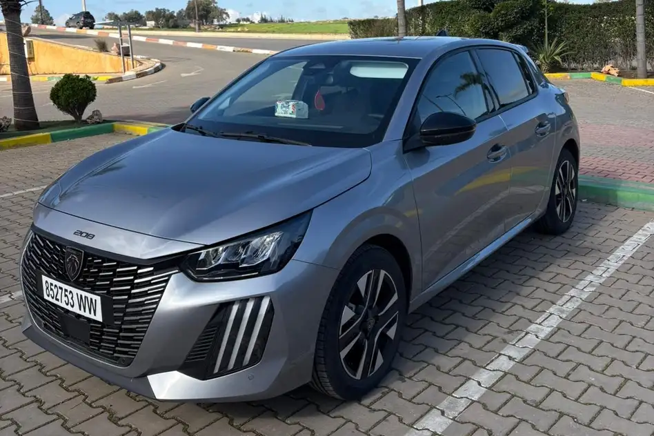 Peugeot 208
