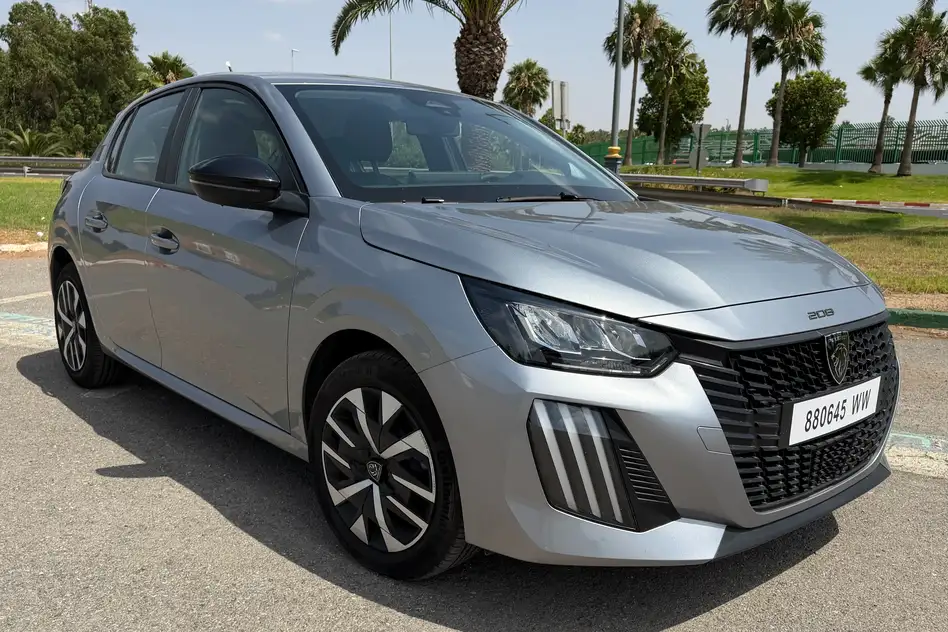 Peugeot 208