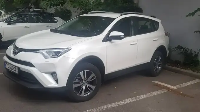 Toyota Rav 4