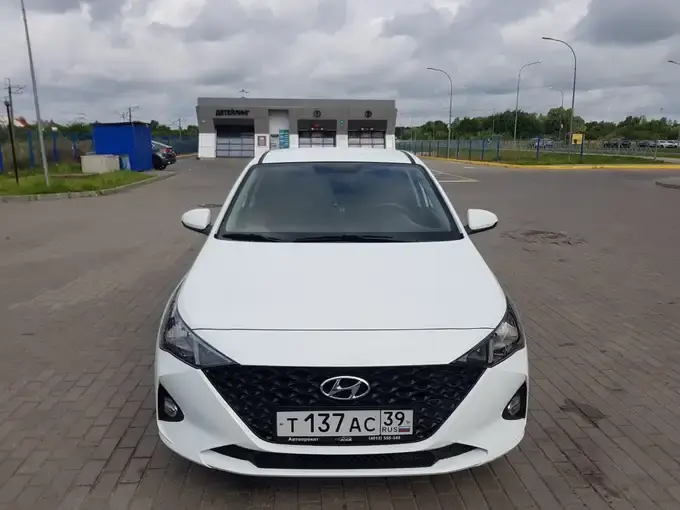Hyundai Solaris