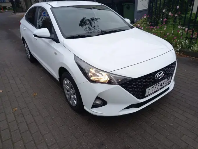 Hyundai Solaris