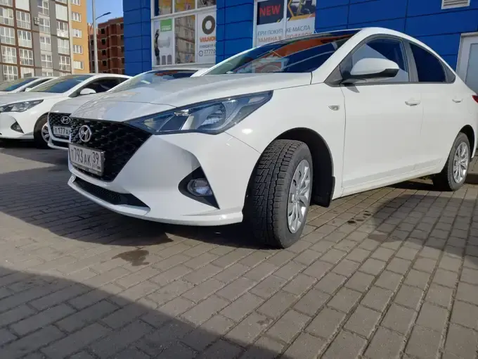 Hyundai Solaris