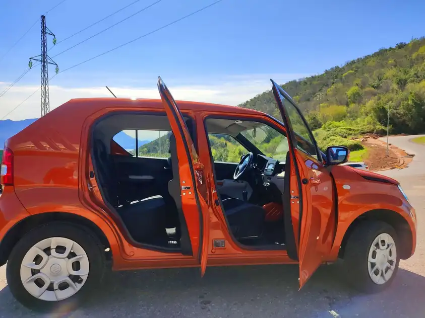 Suzuki Ignis
