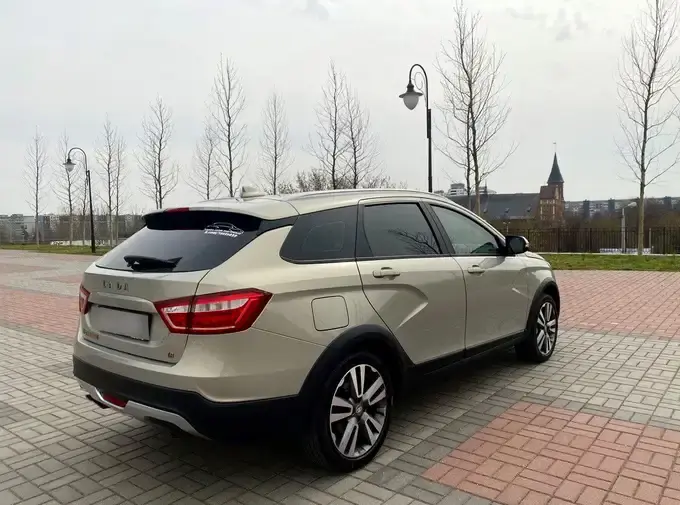 Lada Vesta Cross