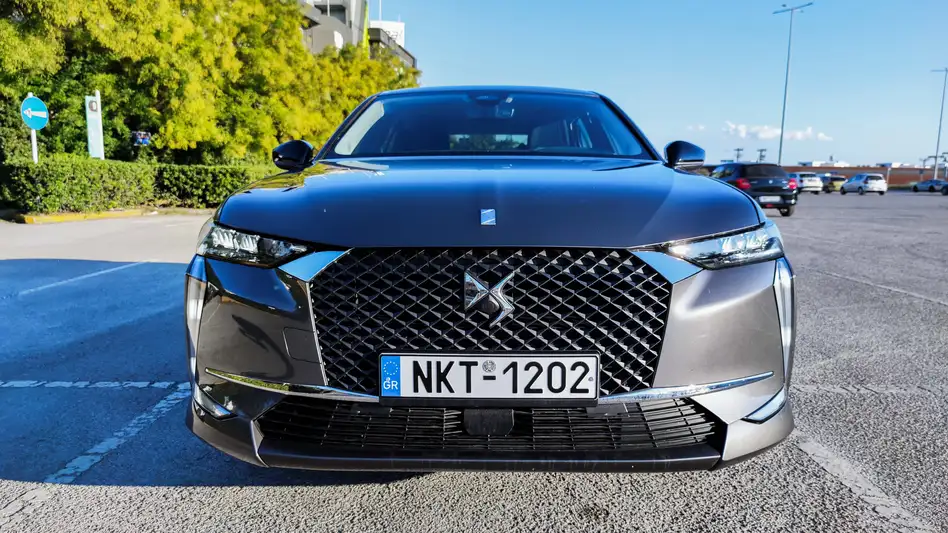 DS 4